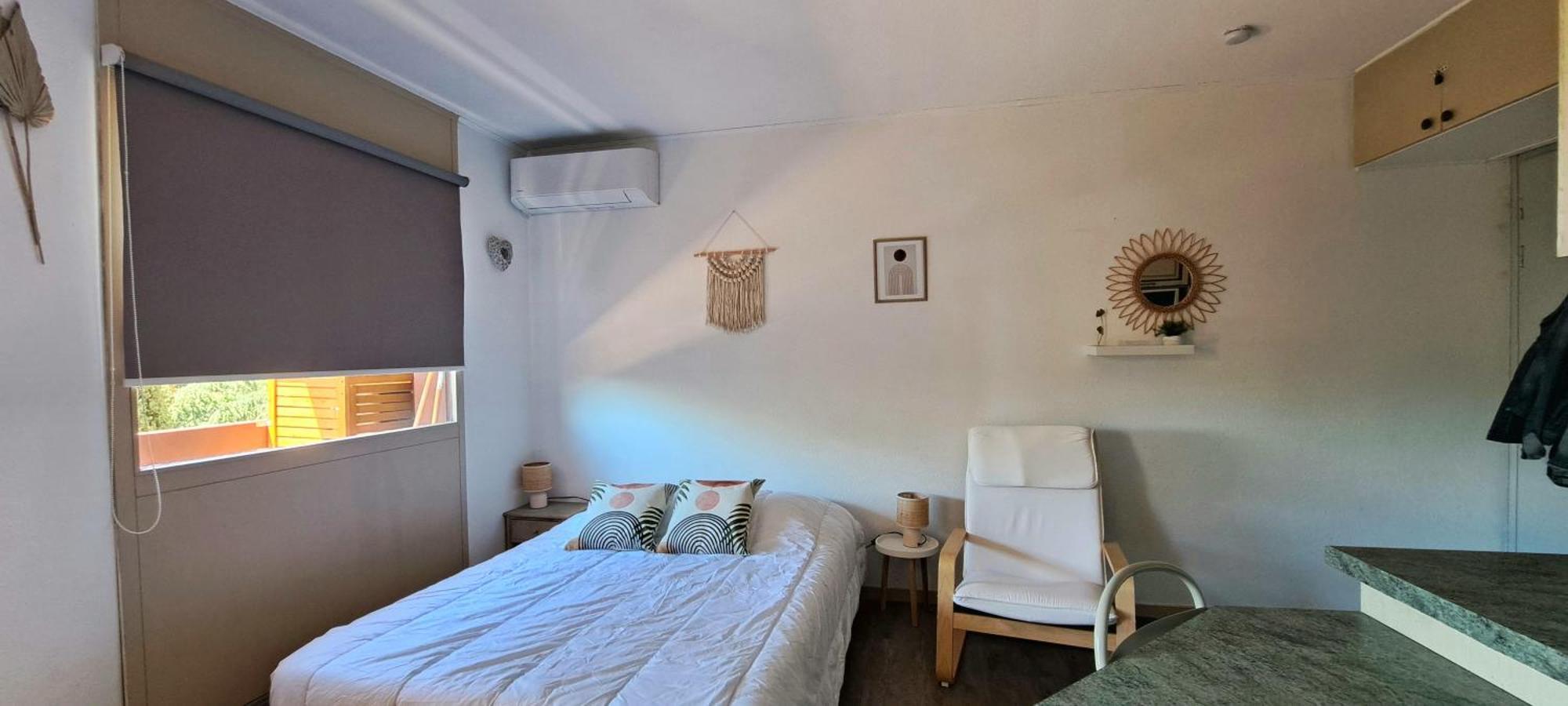 Gréoux-les-Bains Studio Meuble Cures Thermales Avec Vue מראה חיצוני תמונה